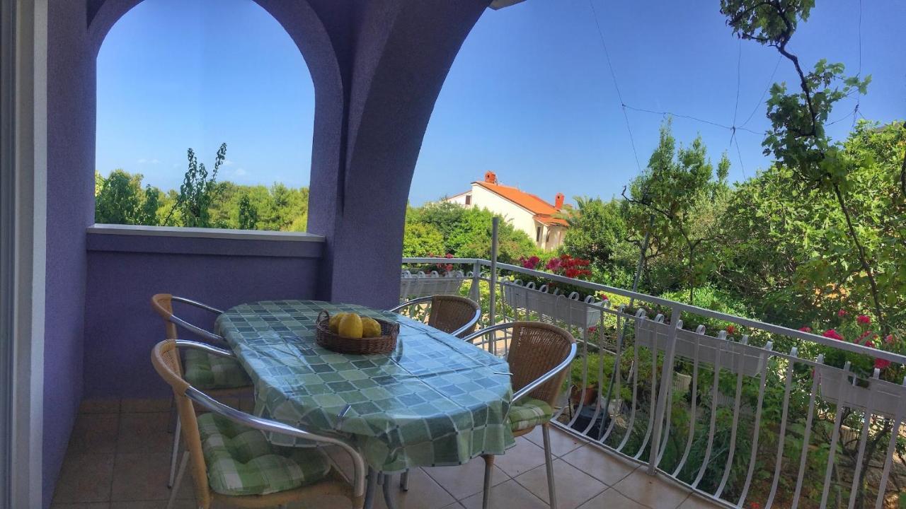 Villa Millefiori - Apartments Mali Lošinj Zewnętrze zdjęcie